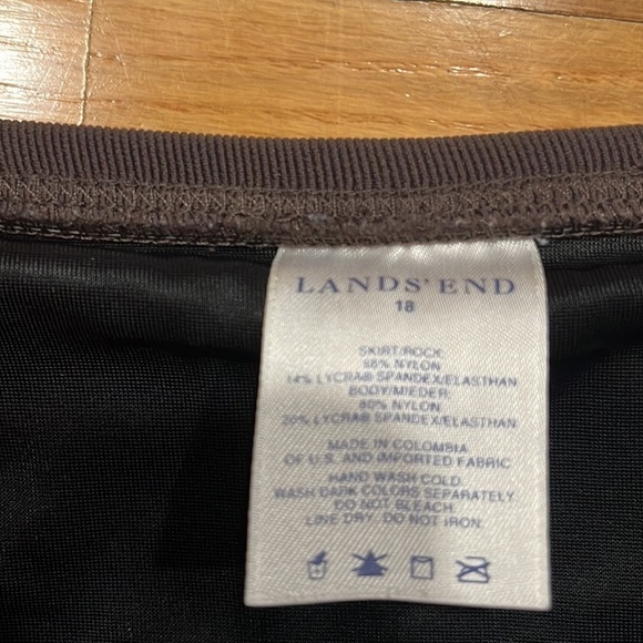 LANDS’ End womens brown swim skirt size 18 . - Picture 2 of 9